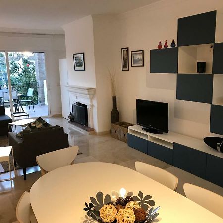 Marbella - Estepona Beach Frontline Apartment Luaran gambar