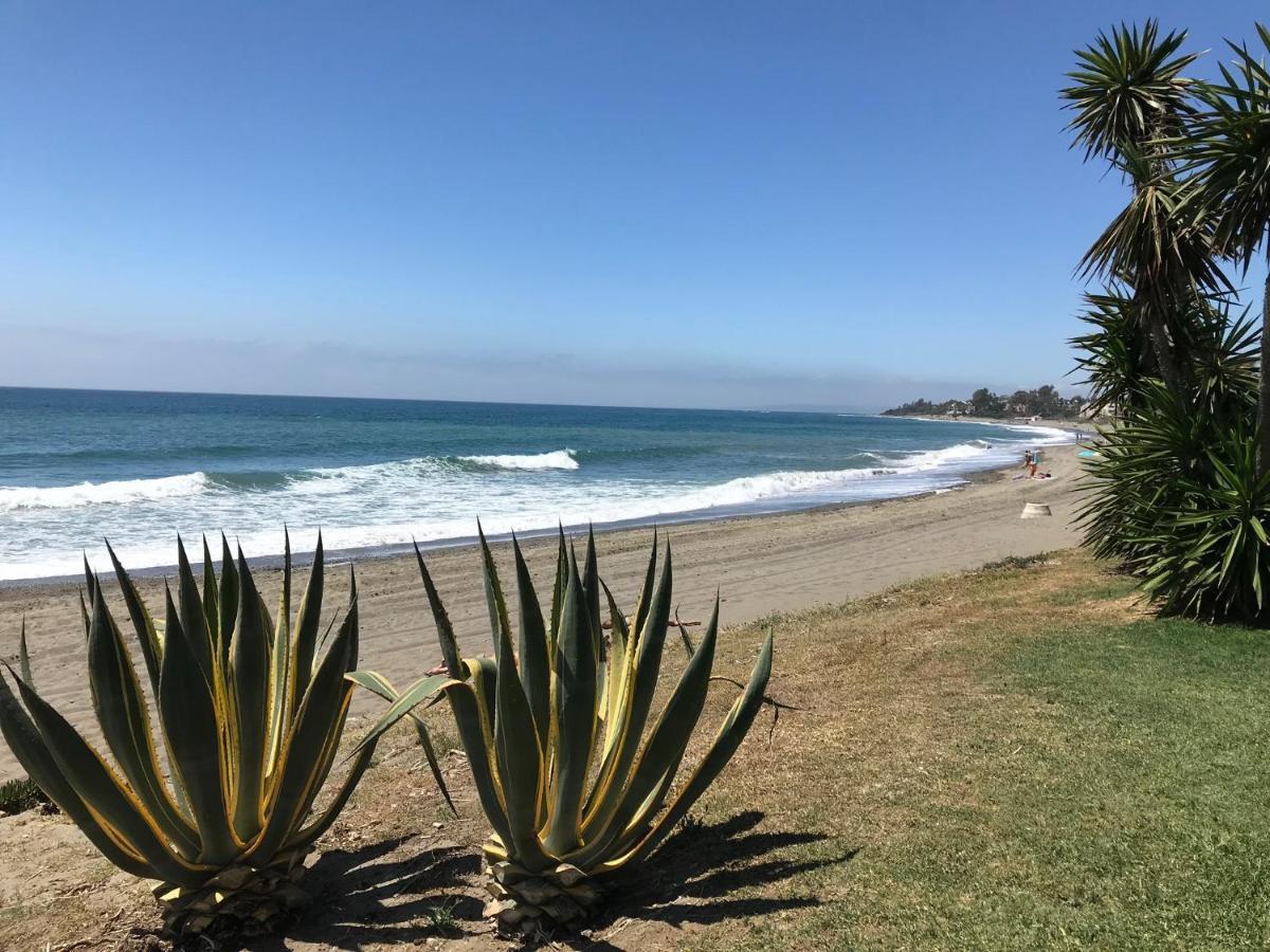 Marbella - Estepona Beach Frontline Apartment Luaran gambar